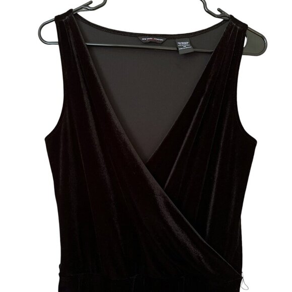 New York & Co Womens Velvet Wrap Midi Dress Size M Black Whimsigoth Noir Party - Picture 4 of 11